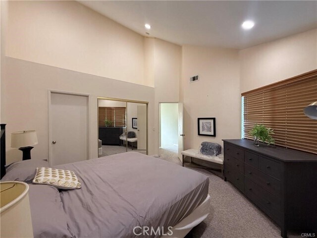 Building Photo - 24337 Val Verde Ct