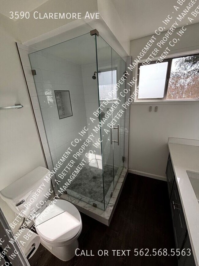 Building Photo - 3590 Claremore Ave