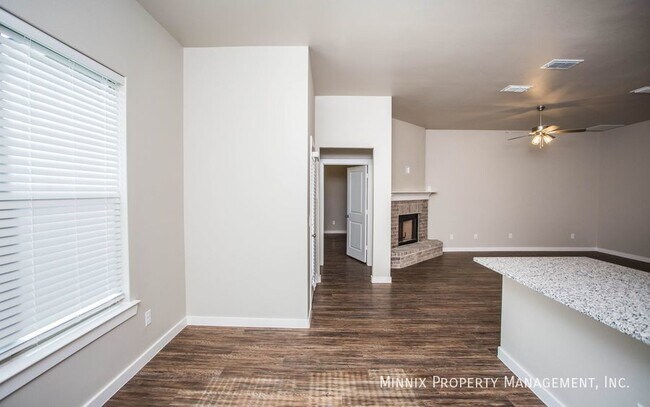 Building Photo - 2154 Kirksey Ave