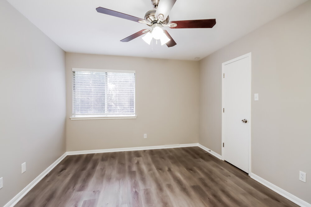 Building Photo - 2802 Fox Mountain Dr