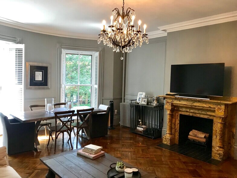 Building Photo - 79 Mount Vernon St