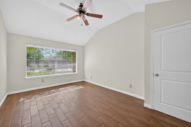 Building Photo - 22151 Birch Valley Dr
