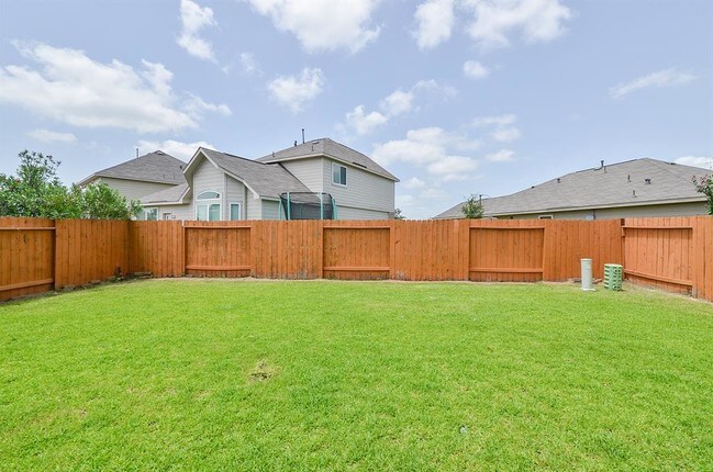 Building Photo - 25135 Ginger Ranch Dr