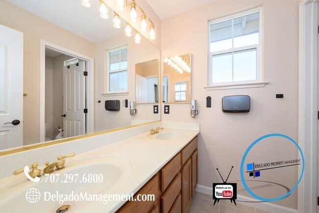 Building Photo - 6282 Pebble Beach Dr