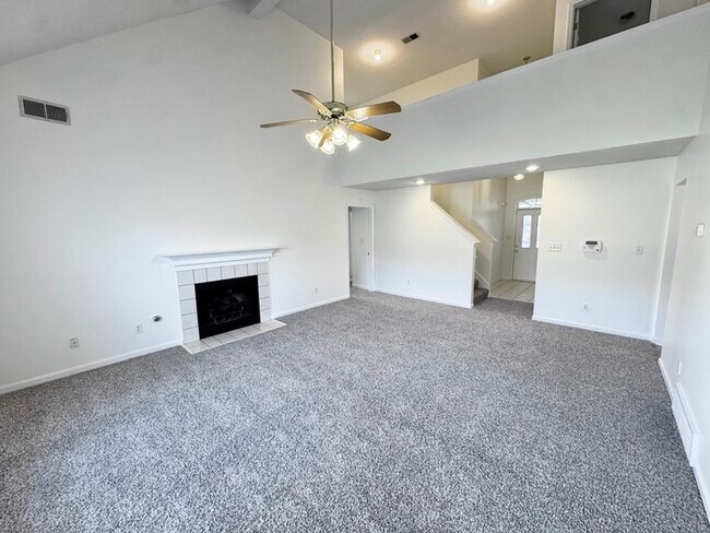Building Photo - 11230 Cashmere Wood Dr