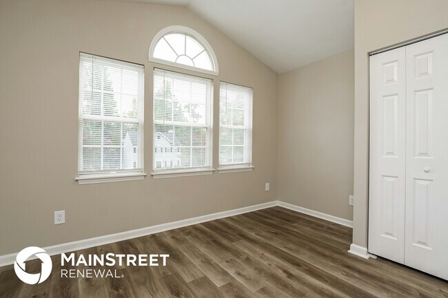 Building Photo - 5708 Brandycrest Dr