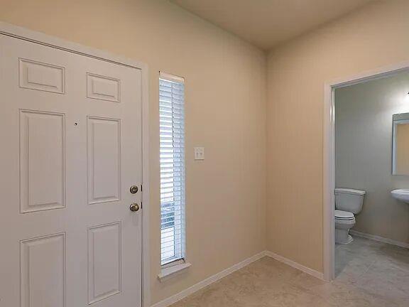 Building Photo - 229 Gray Wolf Dr