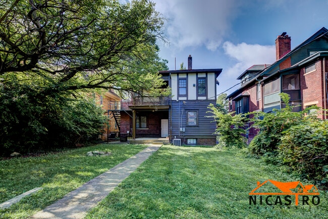 Building Photo - 202 Frambes Ave