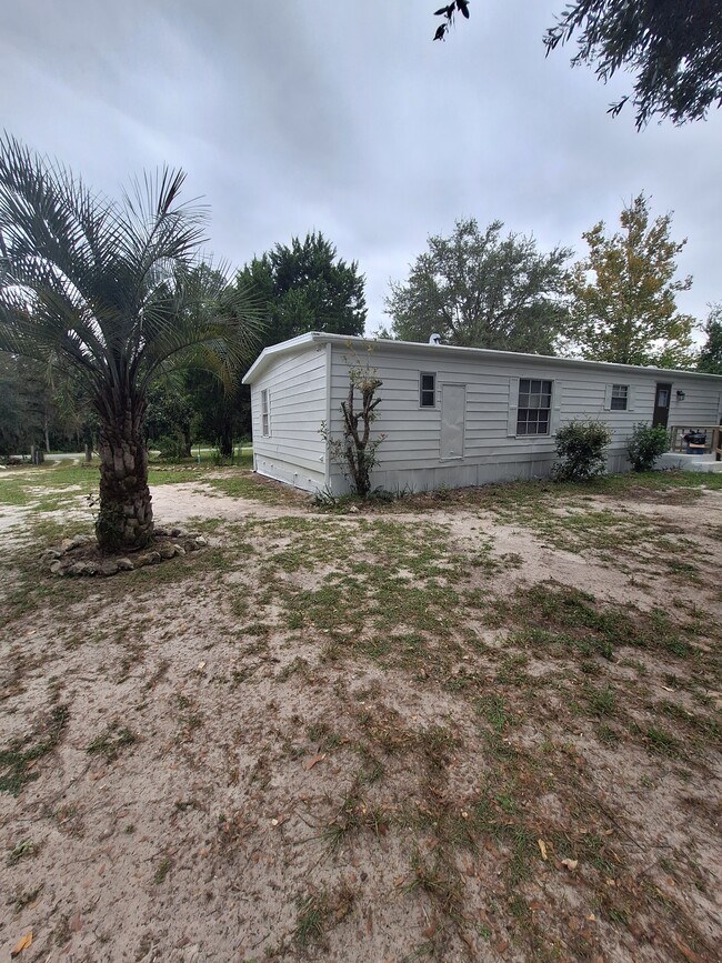 Building Photo - 8303 W Dunnellon Rd