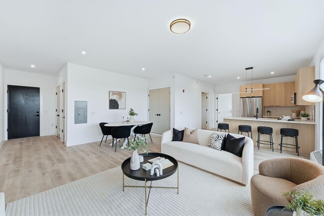 Building Photo - 9-11 Passaic St