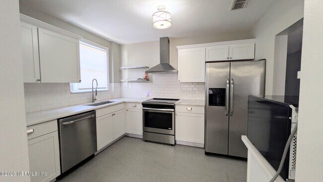 Building Photo - 1218 Dancy St