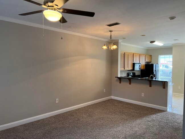 Building Photo - 31 N Sand Palm Rd