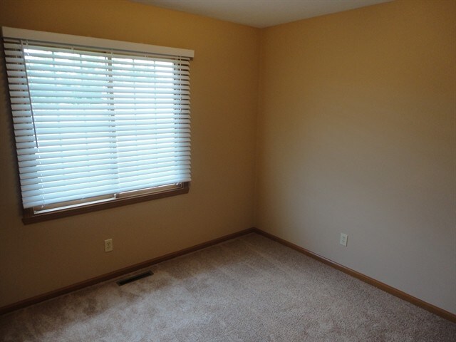 Building Photo - 5958 Durrington Dr
