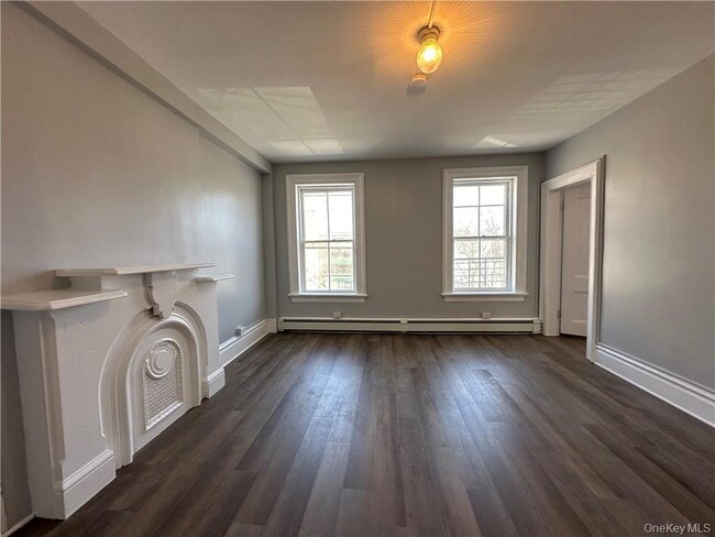 Building Photo - 89 Broadway