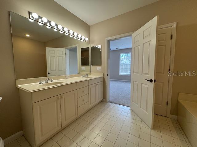 Building Photo - 916 Greenlawn St