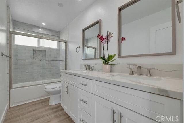 Building Photo - 745 Domingo Dr