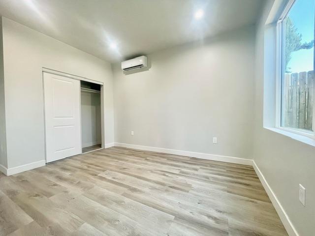 Building Photo - 419 W San Marino Ave