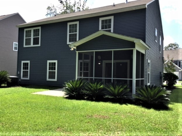 Building Photo - 5455 Kings River Dr