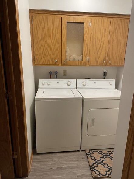 Building Photo - 428 Deldona Dr