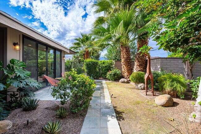 Building Photo - 77 Colgate Dr