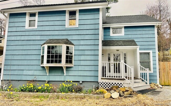 Building Photo - 2 Ruth Ln