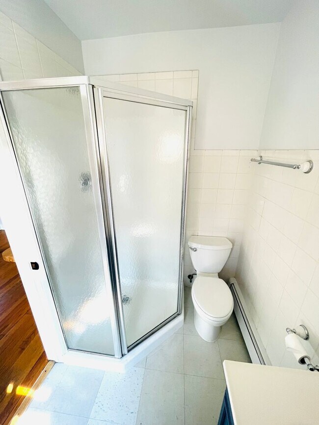 Interior Photo - 83 Monmouth