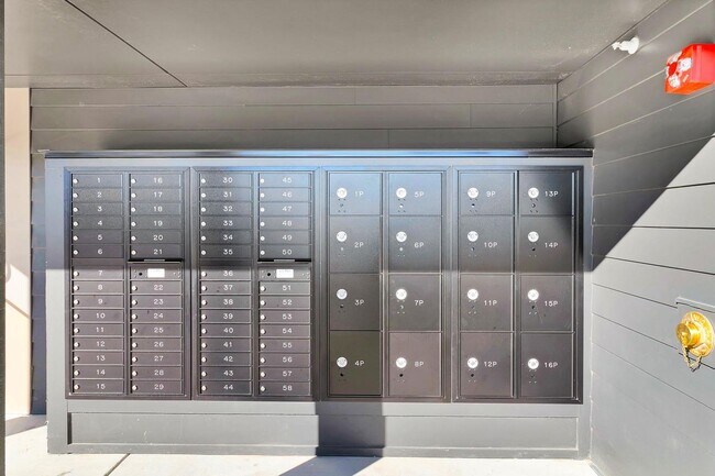 Building Photo - The Palisade: Modern Studio Living: Contem...