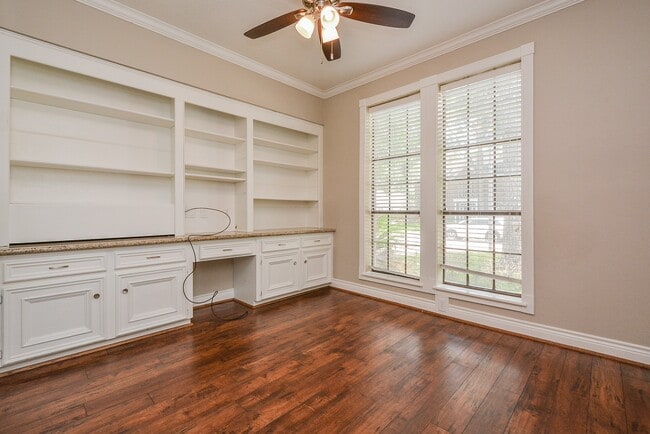 Building Photo - 8010 White Marsh Ct