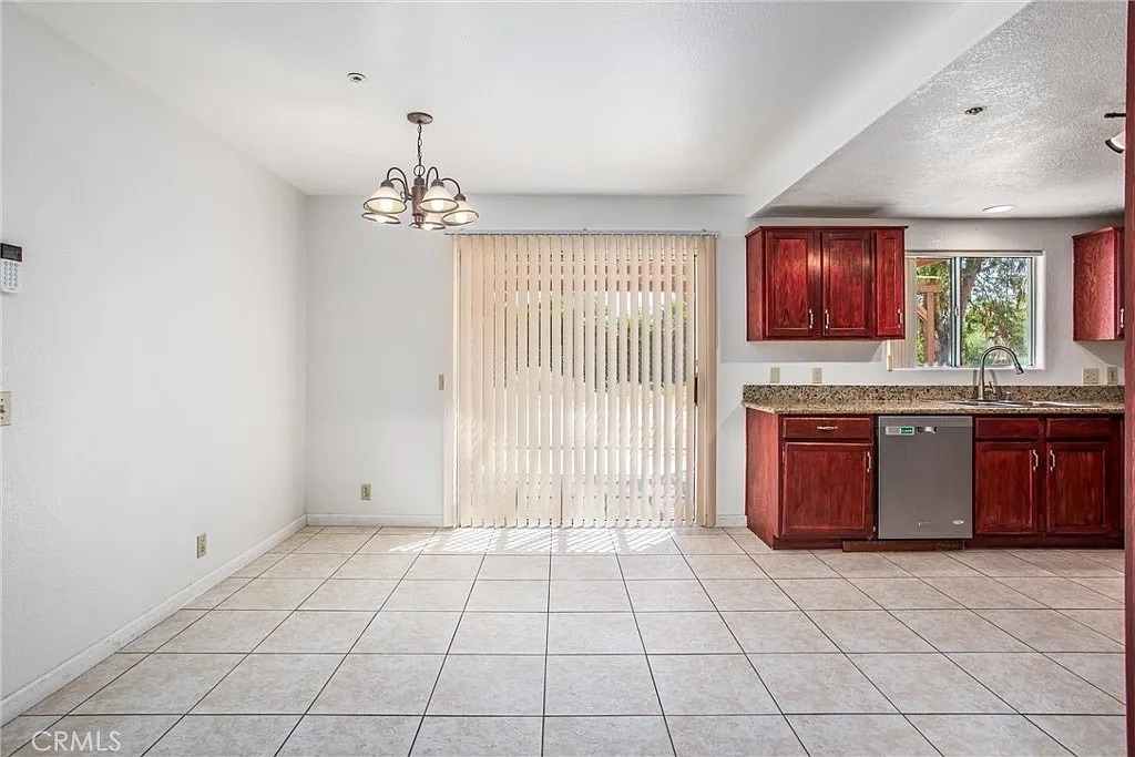 Building Photo - 66569 Acoma Ave