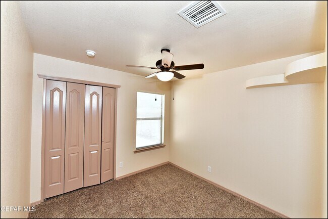 Building Photo - 11613 Ochre Bluff Ln