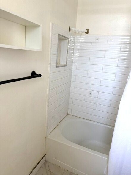 Building Photo - 2560 NW 81st Terrace