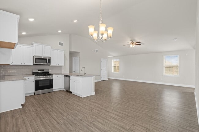 Building Photo - 413 Aurora Creek Ln