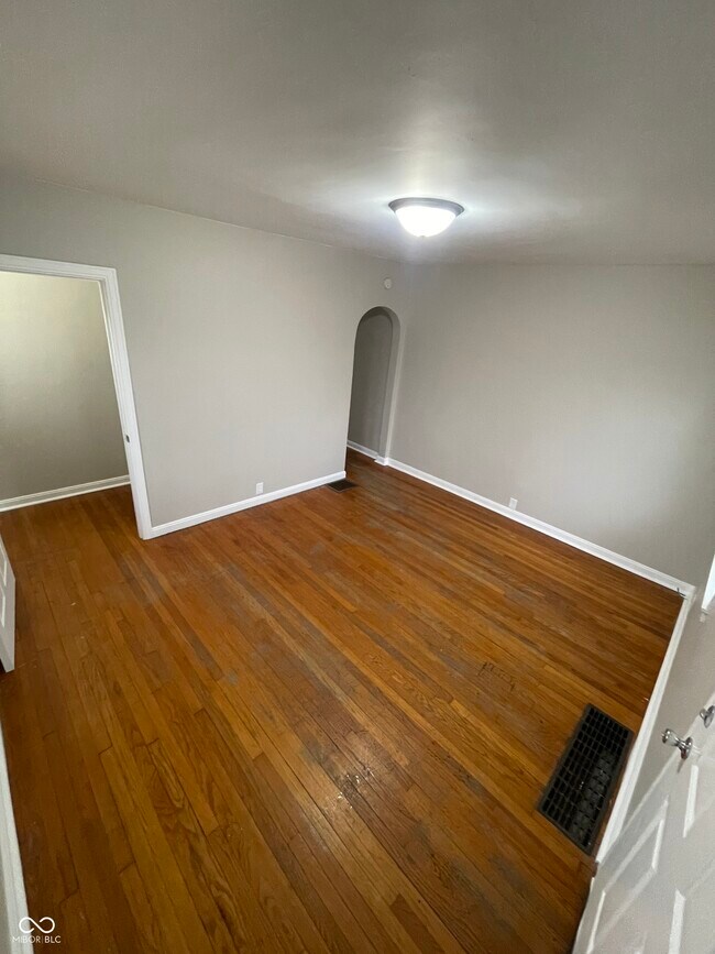 Building Photo - 8763 E 46th St