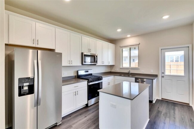 Building Photo - 117 Bird Cherry Wy