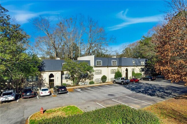 Building Photo - 151 Elysian Way NW