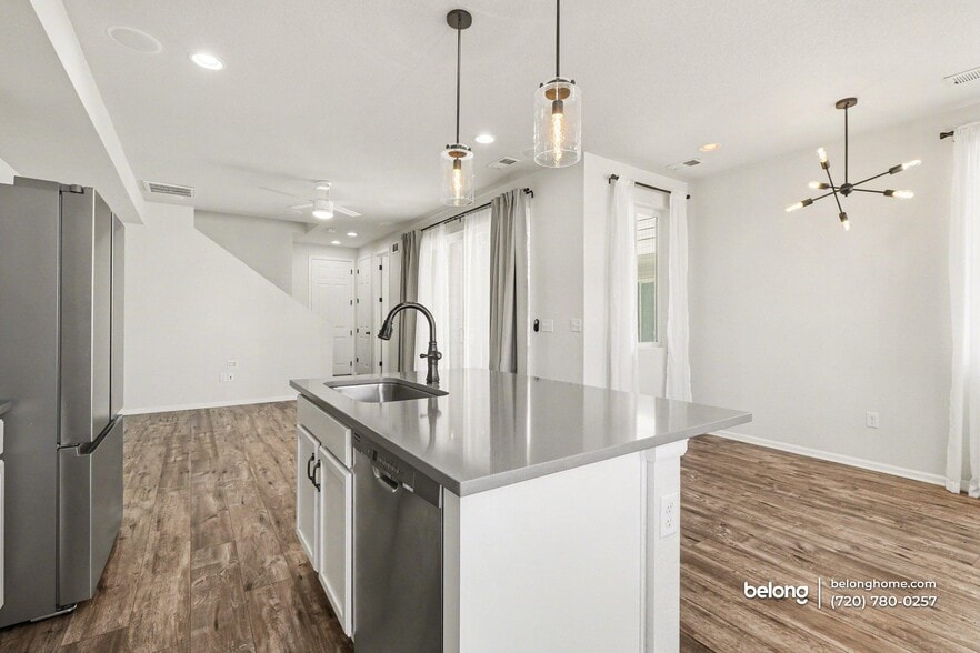 Building Photo - 18100 E 96th Pl