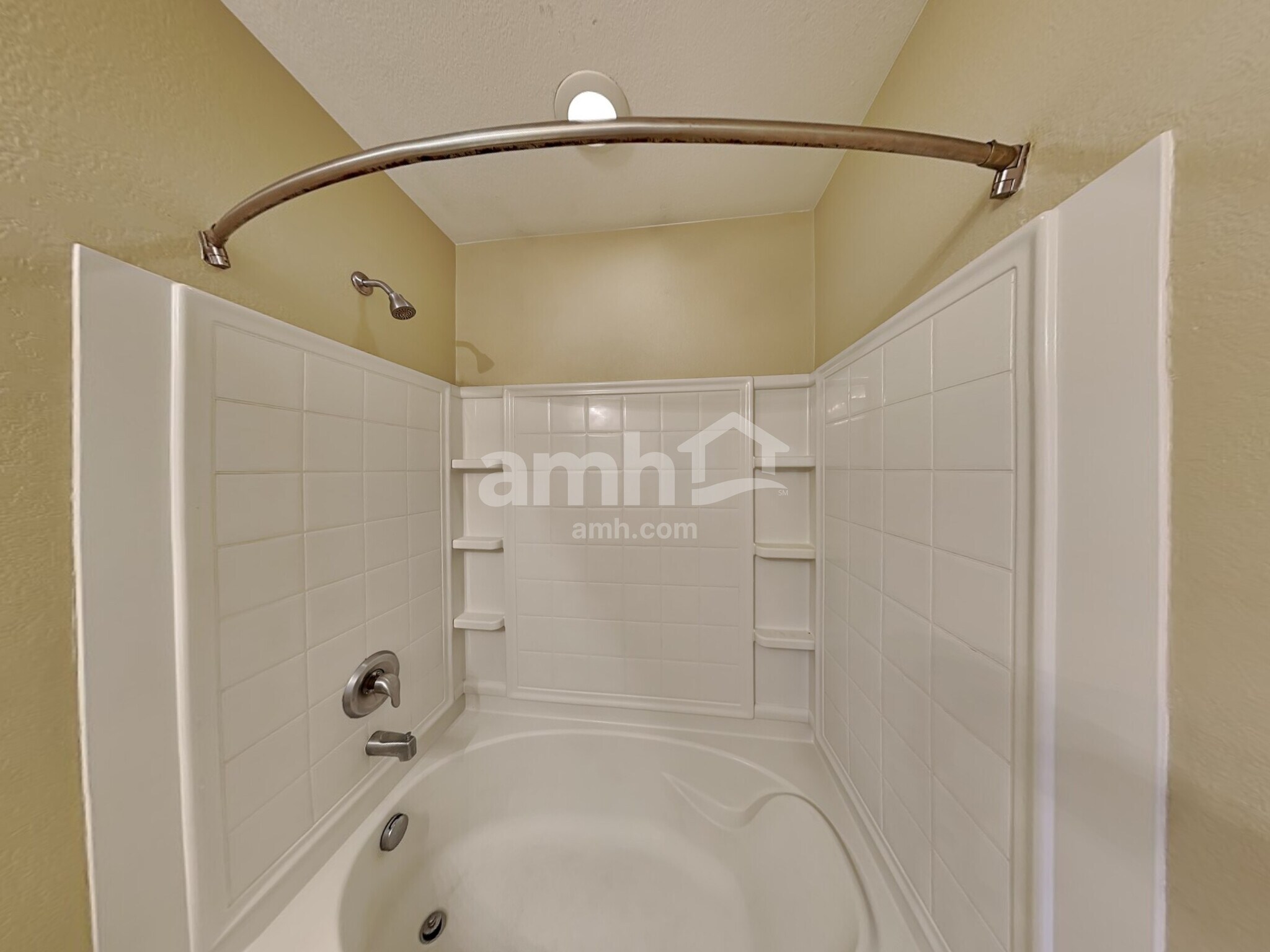 Building Photo - 18660 E 47th Ave