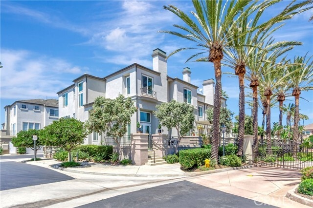 Building Photo - 19281 Surf Dr