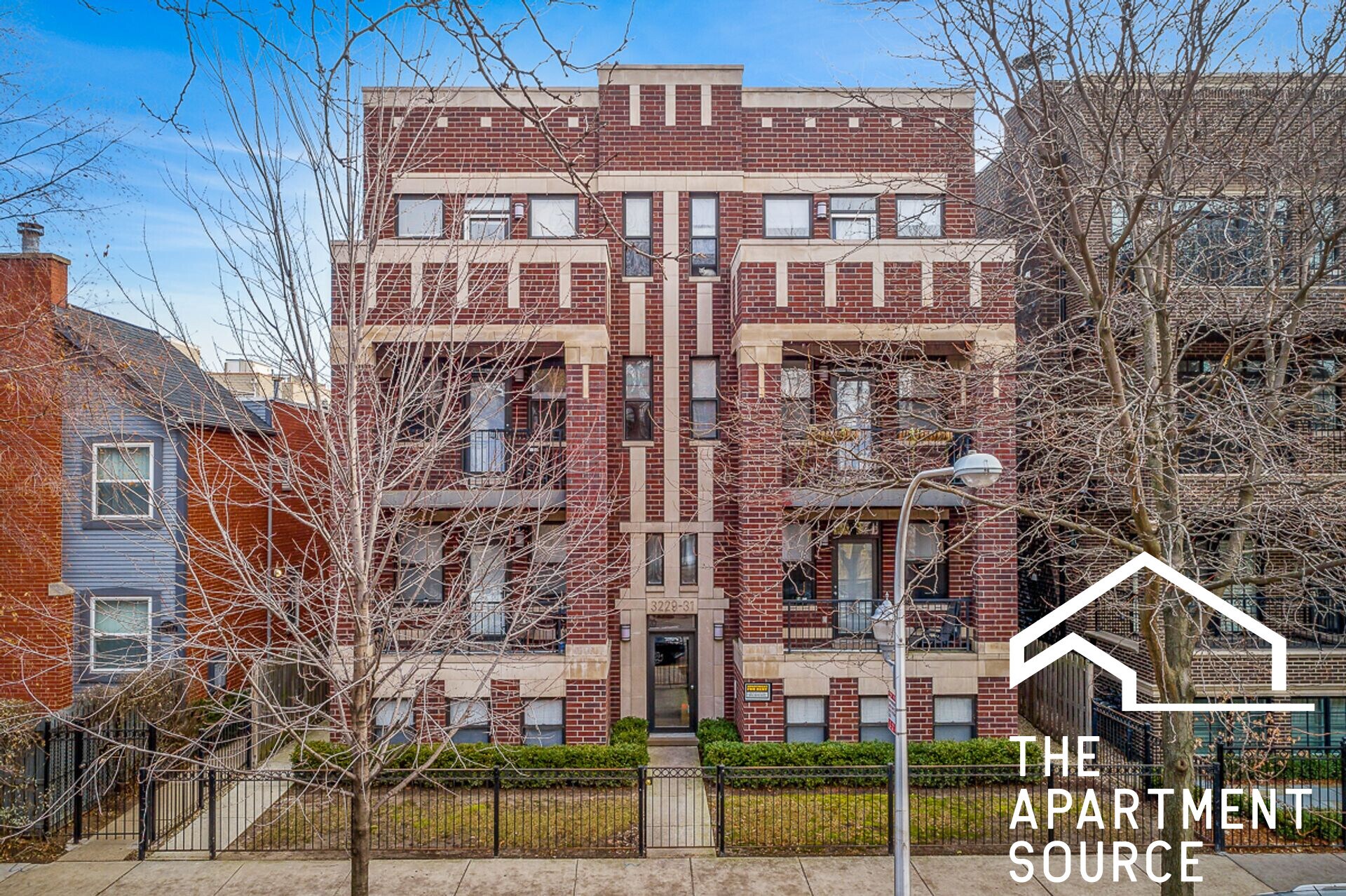 Building Photo - 3231 N Kenmore Ave