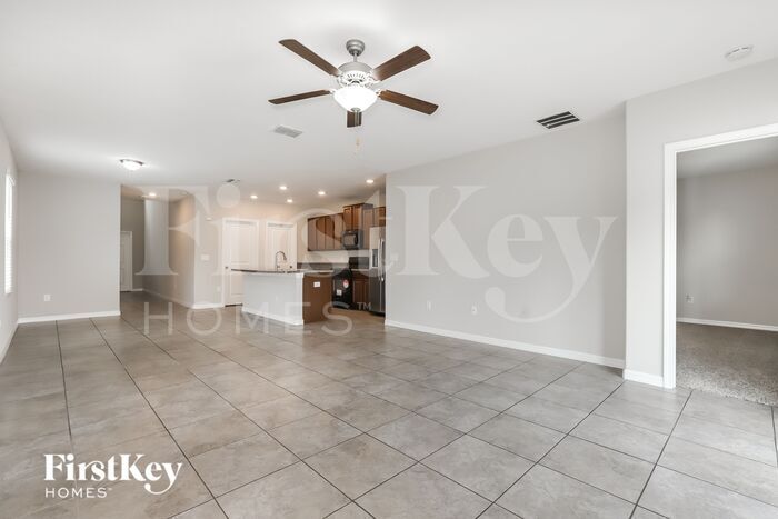 Building Photo - 10228 Cool Waterlily Ave