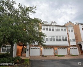 Building Photo - Cute 1/1 condo in the Southside area