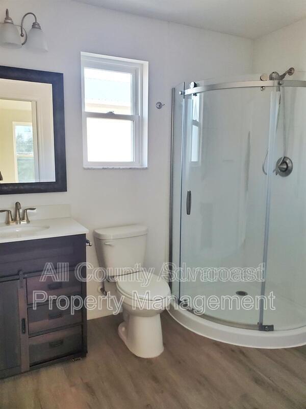 Building Photo - 1266 Jade Pl