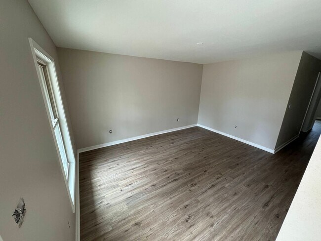 Building Photo - **Available Now...Never Have to Move Again! Don’t Miss Out…This Home Will Go Fast!**