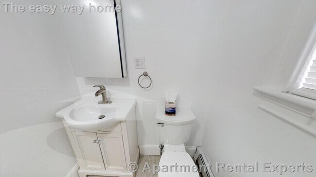 Building Photo - 65 Walden St