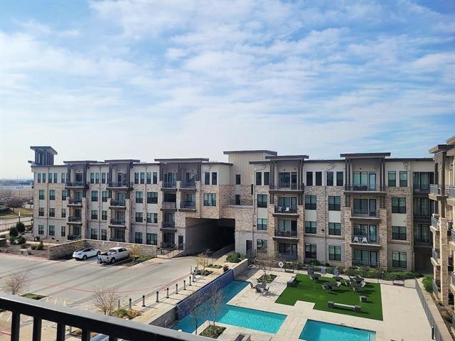 Building Photo - 2700 Old Denton Rd