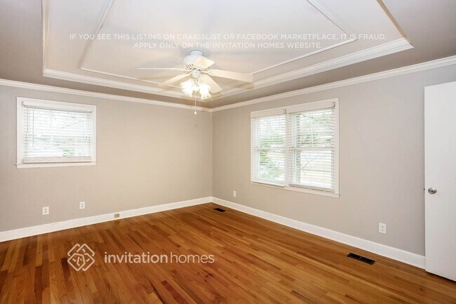 Building Photo - 5800 Amity Pl