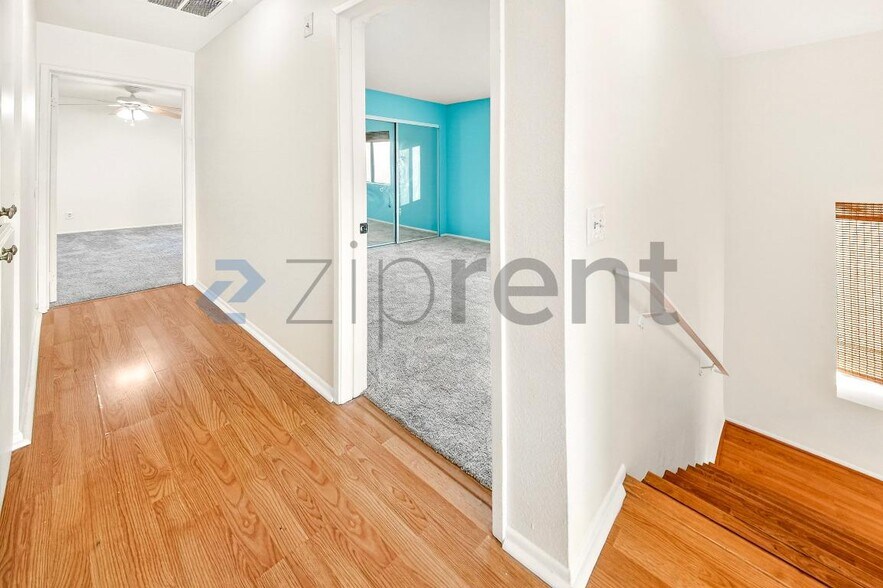 Building Photo - 68 Maegan Pl