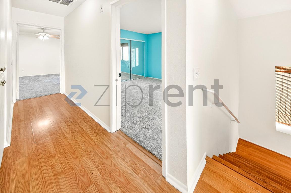 Building Photo - 68 Maegan Pl