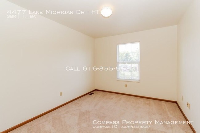 Building Photo - 4477 Lake Michigan Dr