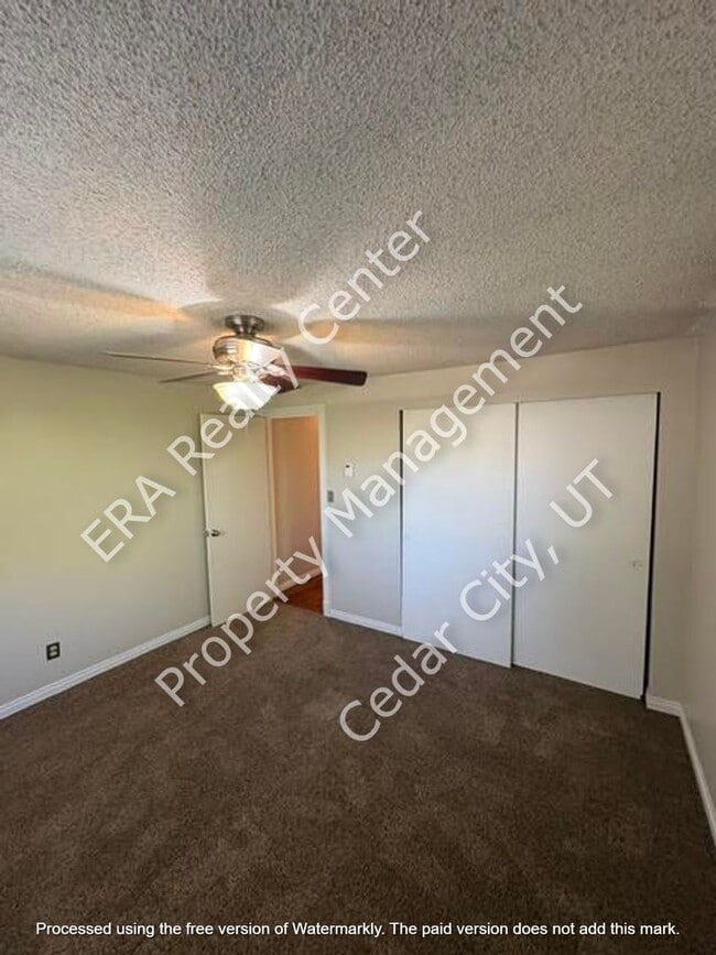 Building Photo - Move-In Discount!!!! 2 bed - 1 bath in the Heart of Cedar City